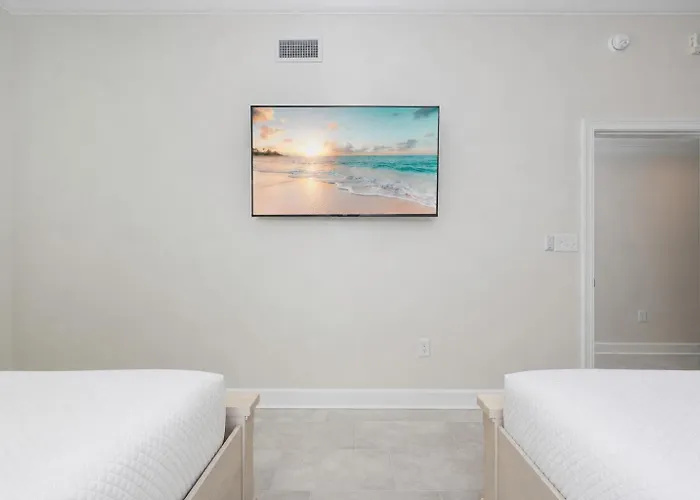 Apartment Phoenix Ii 2205